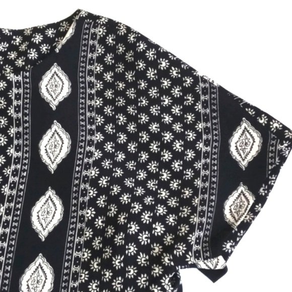 Vintage Jones New York Black & Cream Tunic Dress Elegant Elephant Motif 4 - Picture 6 of 13